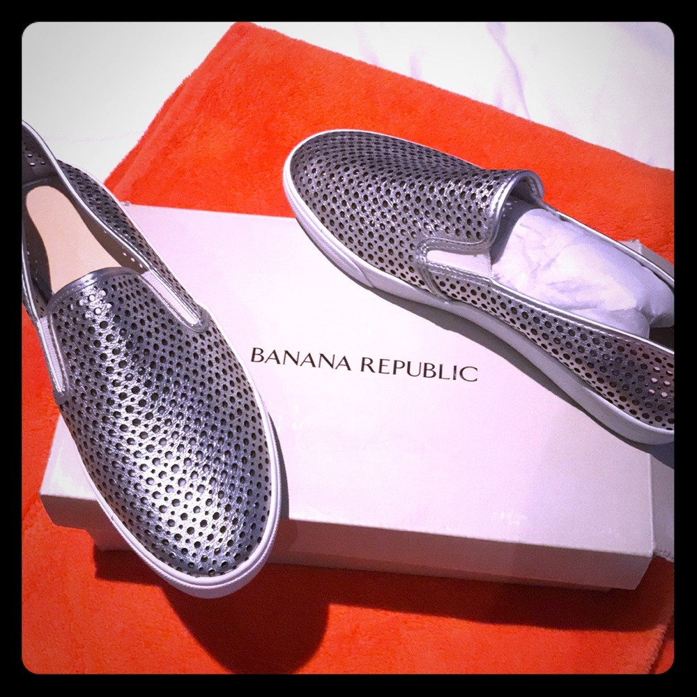 Women’s shoe